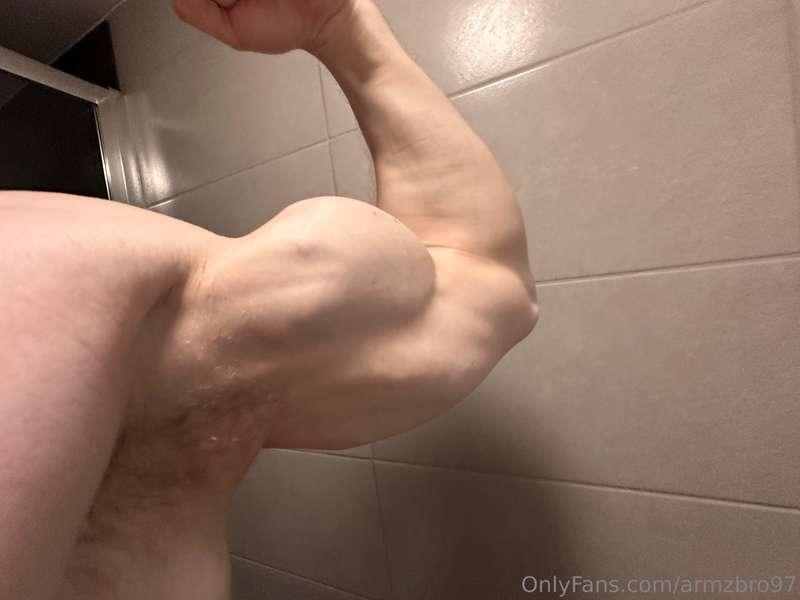 armzbro97 image #12