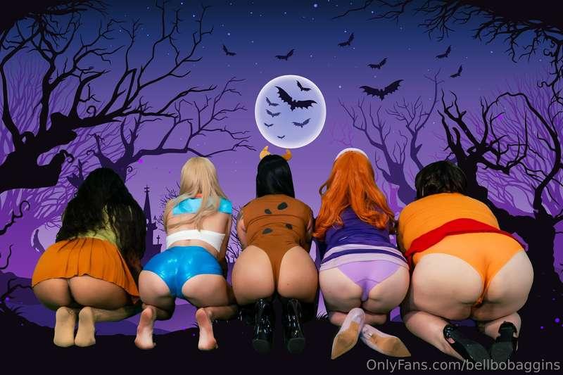 Which booty u eating first LOL 👀😂from left to right - @aless..