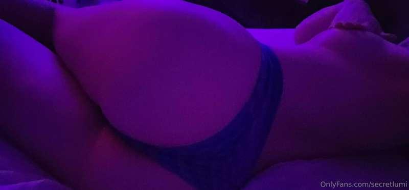 horny and alone in the dark, wishing someone was here to pla..