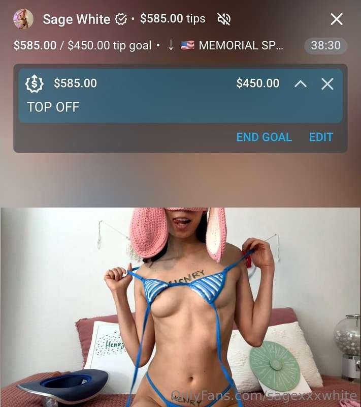 My top just came off 🤪 come play with me on livestream rn 💦💦..