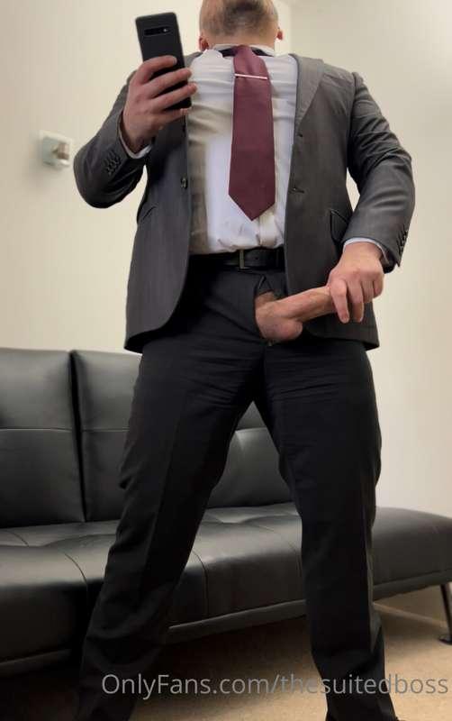 thesuitedboss image #2