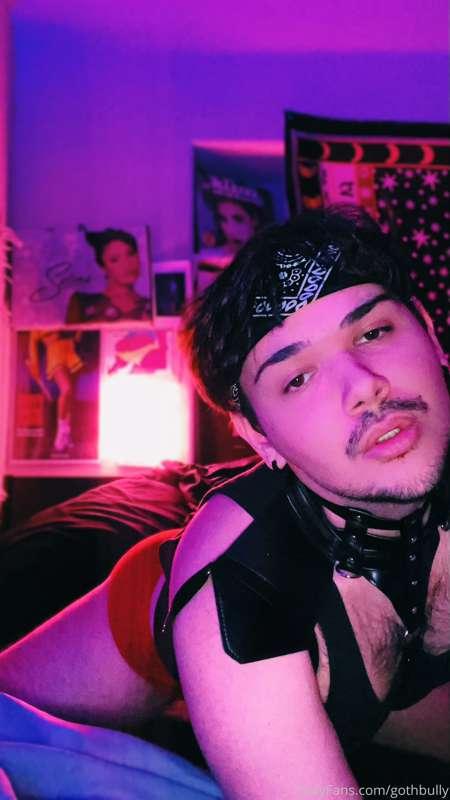 New photoshoot with some new gear 😈