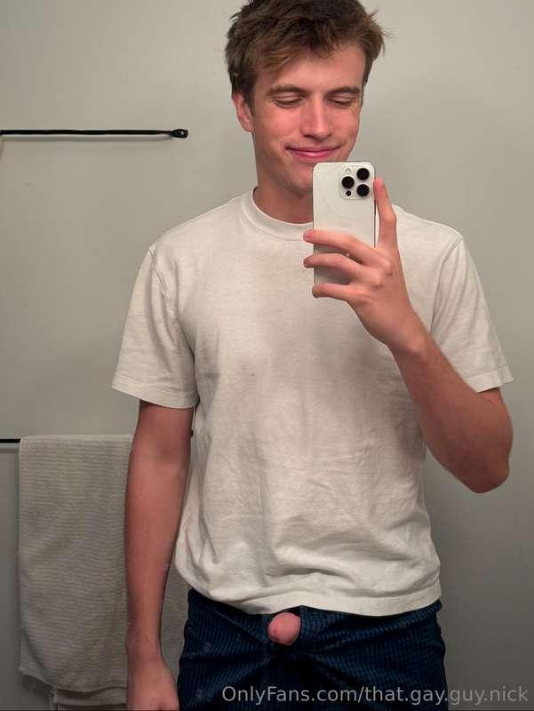 Oops 👀 guess these shorts couldn’t hold me…