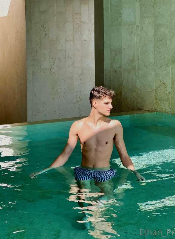 Want to go for a swim with me? 😘🤍