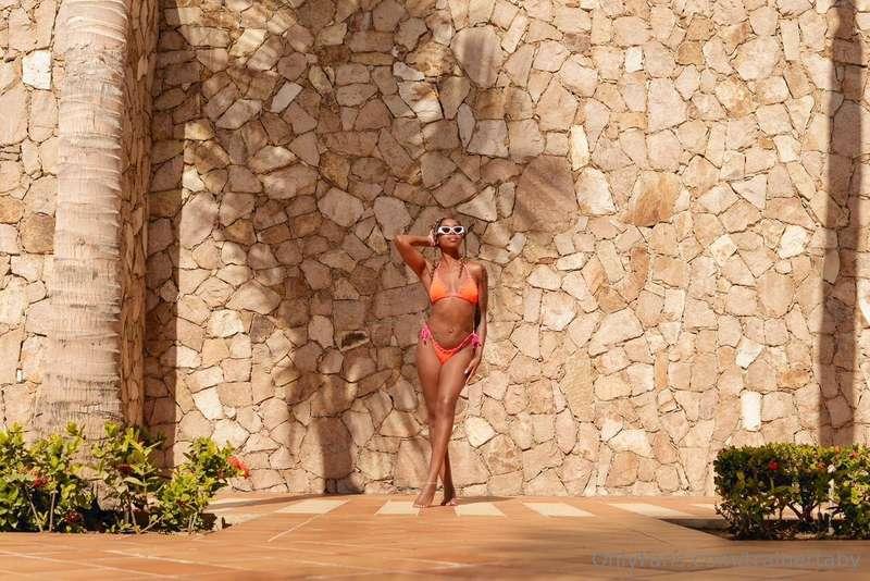 Vitamin C for your eyes 🤭
