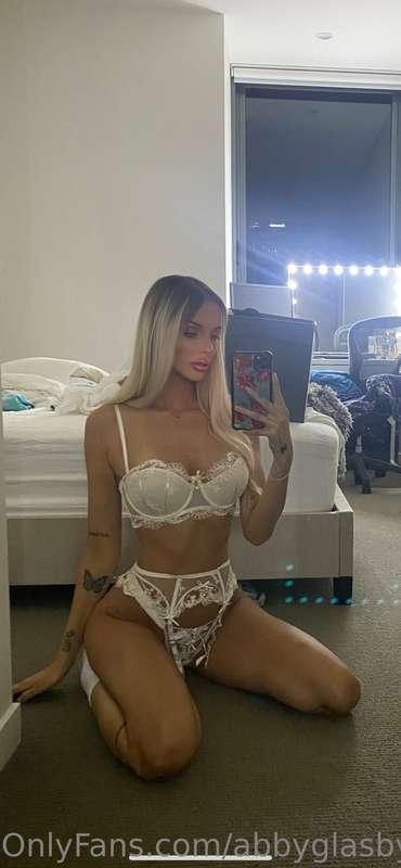 Throw me on the bed like you mean it