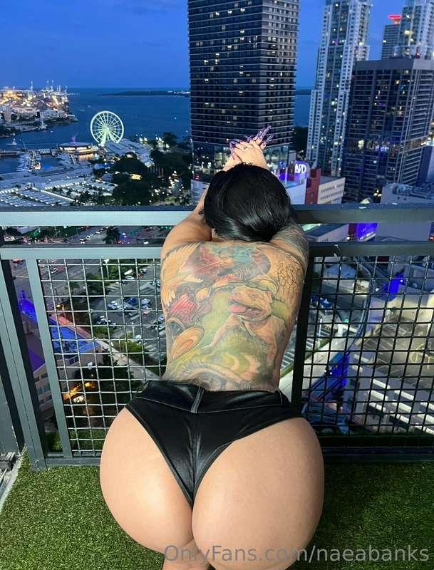 LIKE THIS to hit it 🐶 style