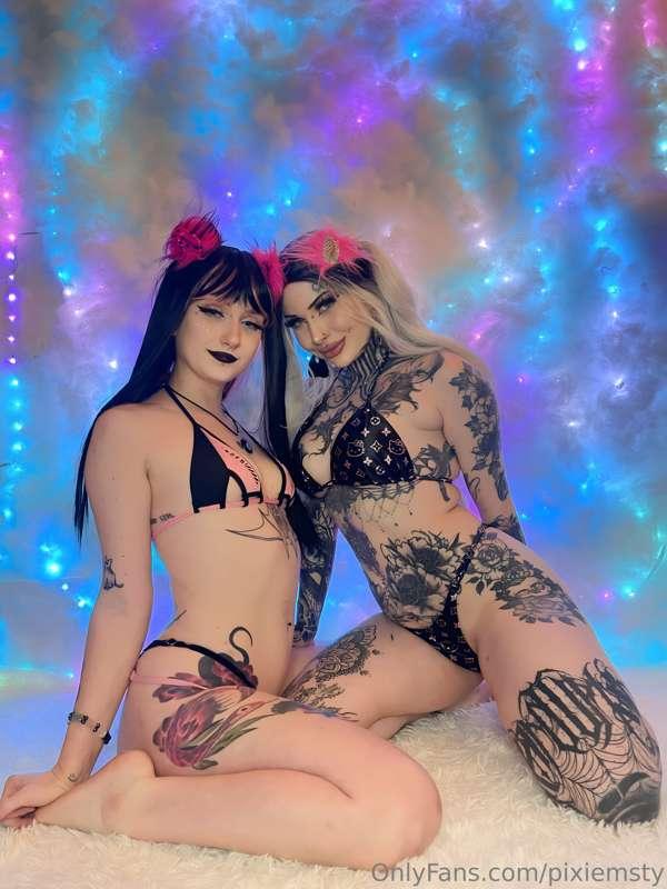 sexy tatted up baddies are here to play with you <3 what wou..
