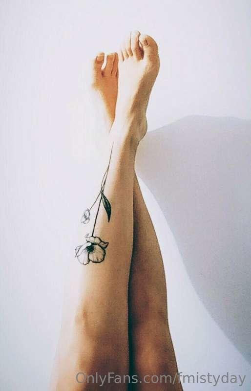 🧜‍♀️ this is my favorite tattoo, but I have others..