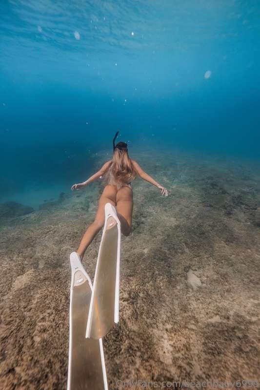 playing in the ocean & being a naked mermaid is the best heh..