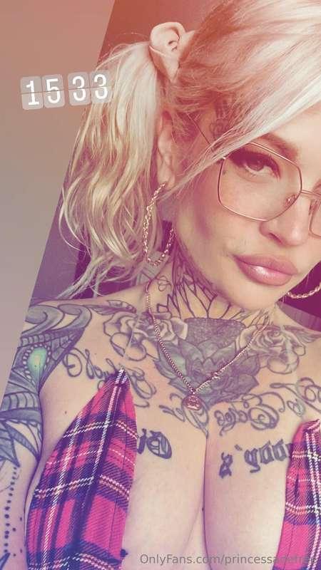 Kaikki alet meni joten.. Laita mulle yksityisviestiä,niin sa..