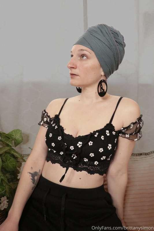 I was having a bad hair day, thank gawd for headwraps.
https..