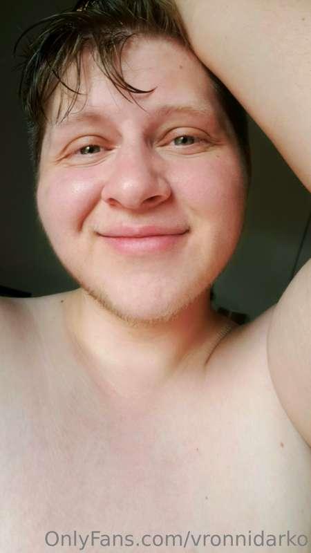 thecurvyprince image #1