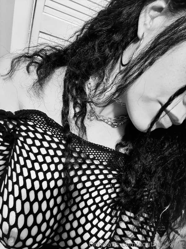 agatha_dolly2 image #2