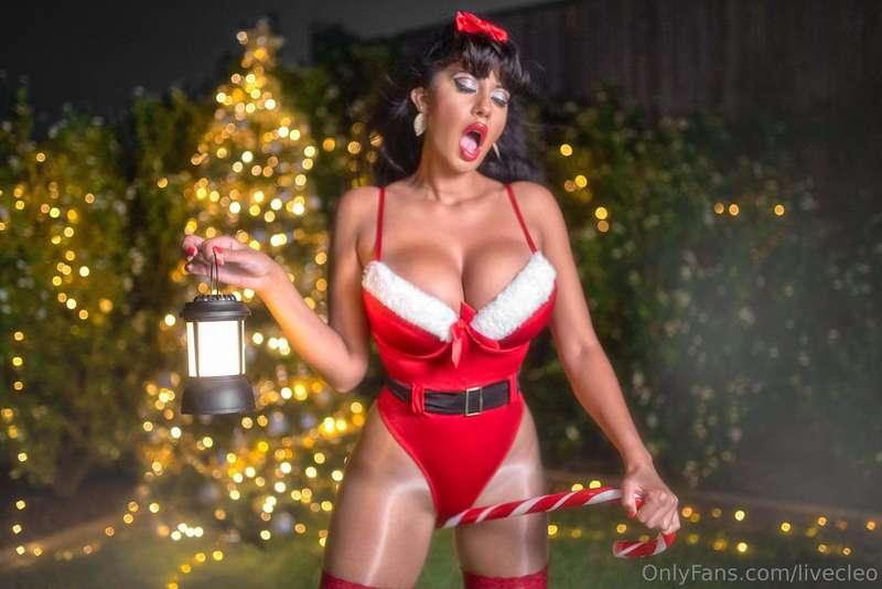 Can I ride your candycane? 