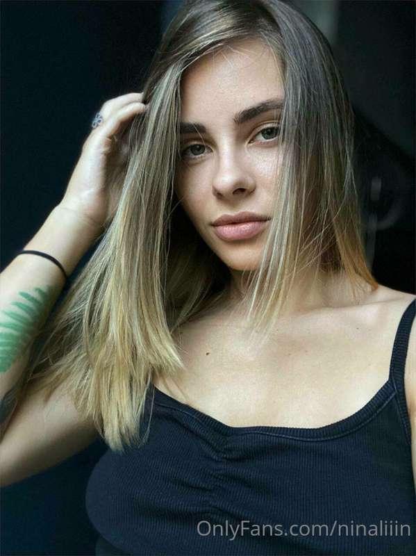 Does the thought of your cum on my face drive you crazy?💦💘💋