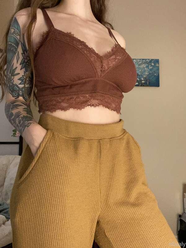my fav fit lately... so comfy :3