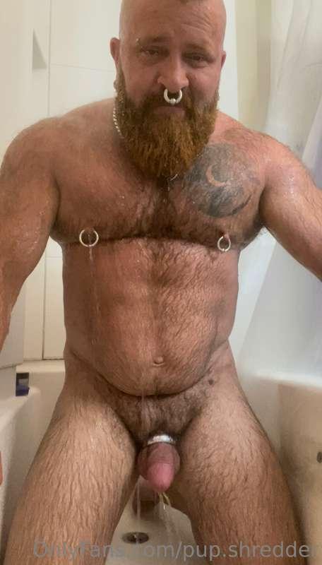Time for a hot shower🚿