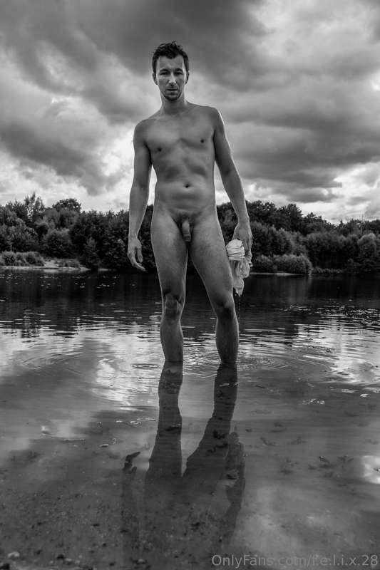 f.e.l.i.x.28 image #0