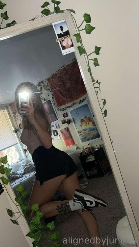Fit check 💕🖤
Are you a fan? 🤭