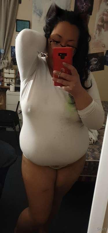 c;<White t-shirt contest?~ >;o !!xx