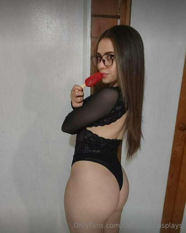do you want to eat ice cream with me? 🤤😘