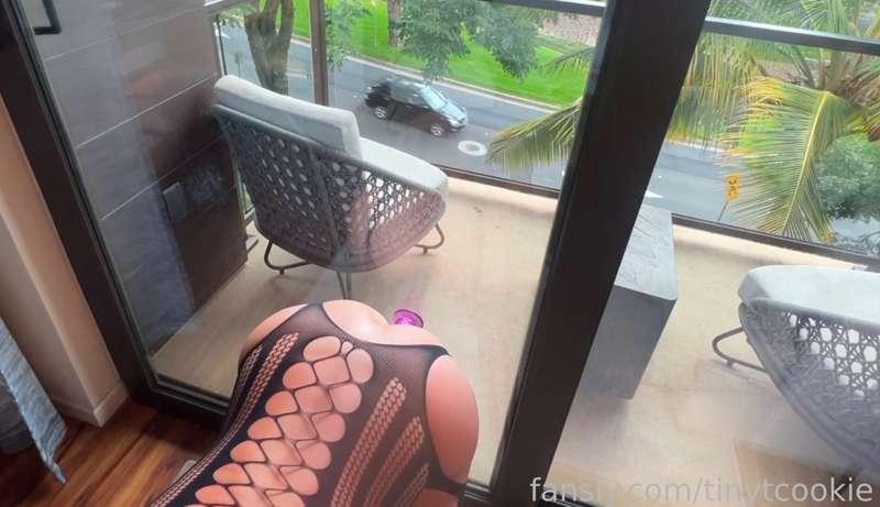 This was fun! A beautiful suction-cup dildo sent to me by a fan was put to good use! I didn't know how many cars were zooming by until I watched the video!