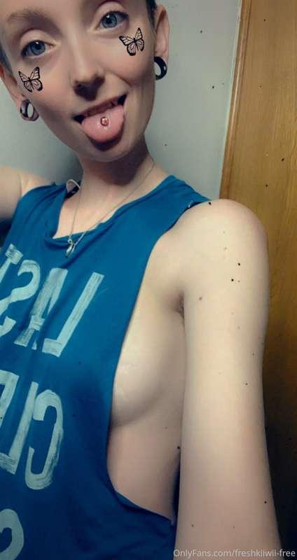 Like this? Subscribe to my paid page to see the full set 💦 l..