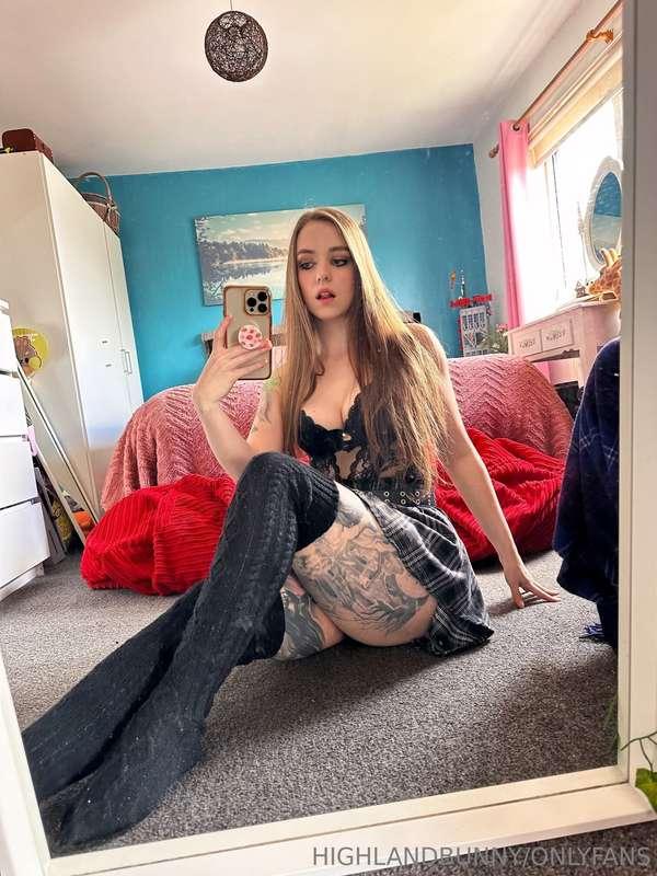 A little repost of the grunge girl bundle for ya! Hope you e..