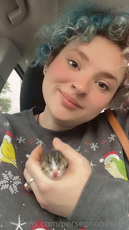 Newest 1 day old rescue 🥺