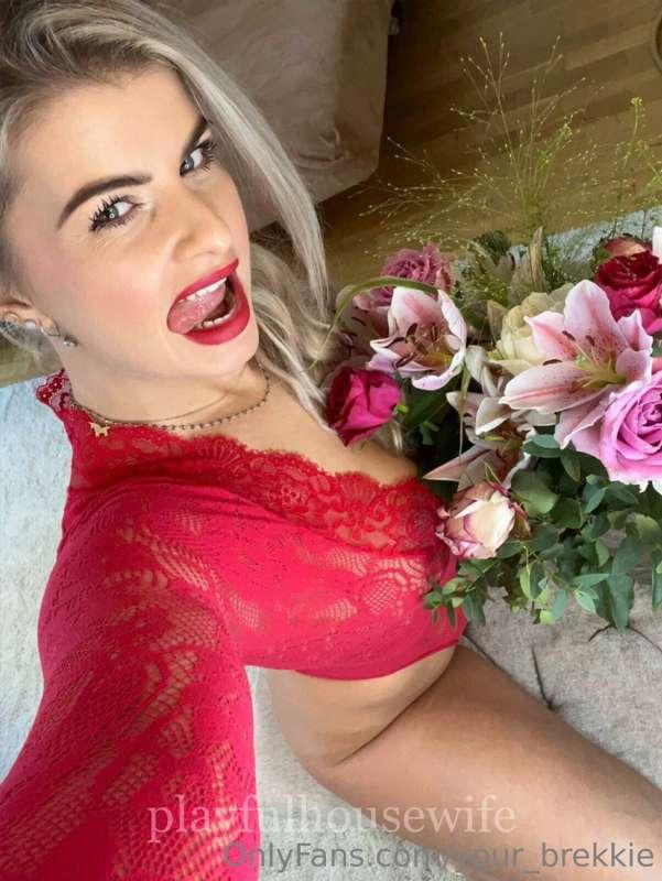 kiki_need_you_inside image #0