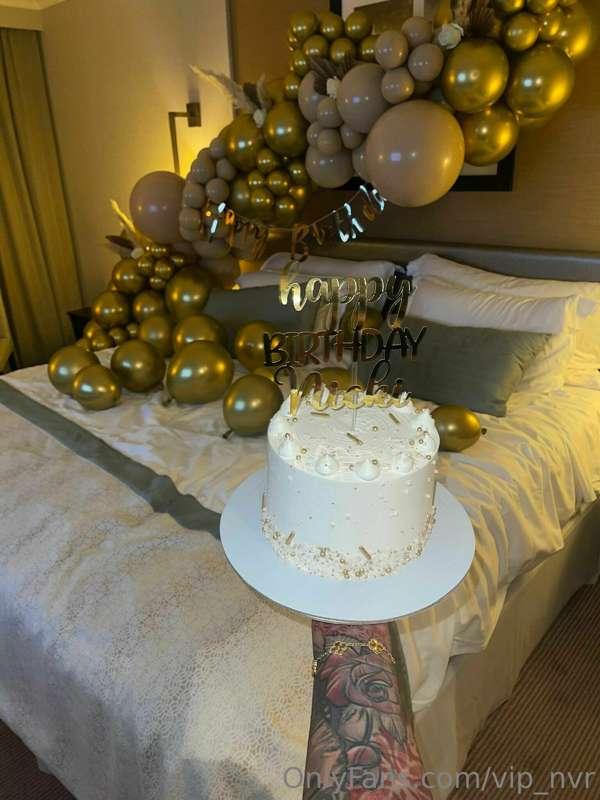 Happy birthday to me 😋🥳