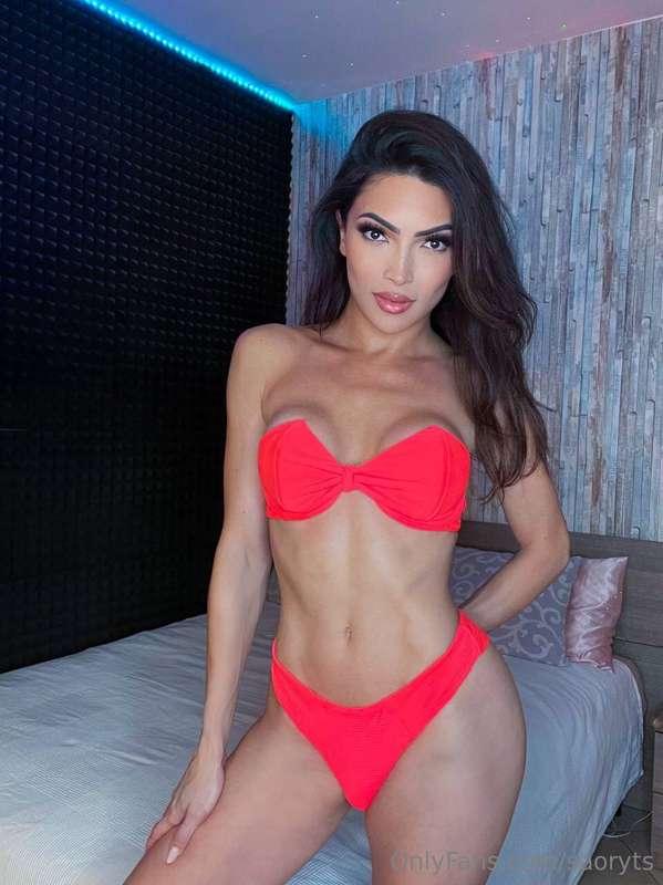 AND THIS COME BACK GONNA BE SUPER HOT!! 😈🔥.DM FOR MORE BABE!..