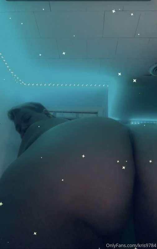 Don’t you want to see me make myself squirt, baby?