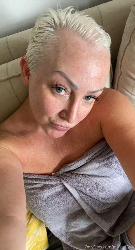 Just out the shower & proper horny!