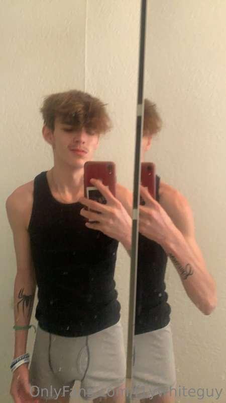 f1ywhiteguy image #1