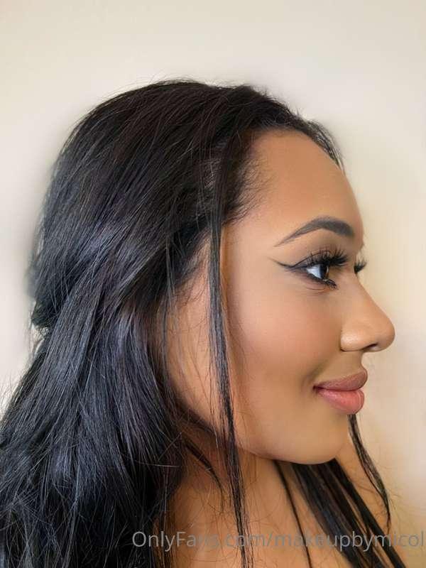 I love doing my winged cat eye
It’s super sexy and adds some..