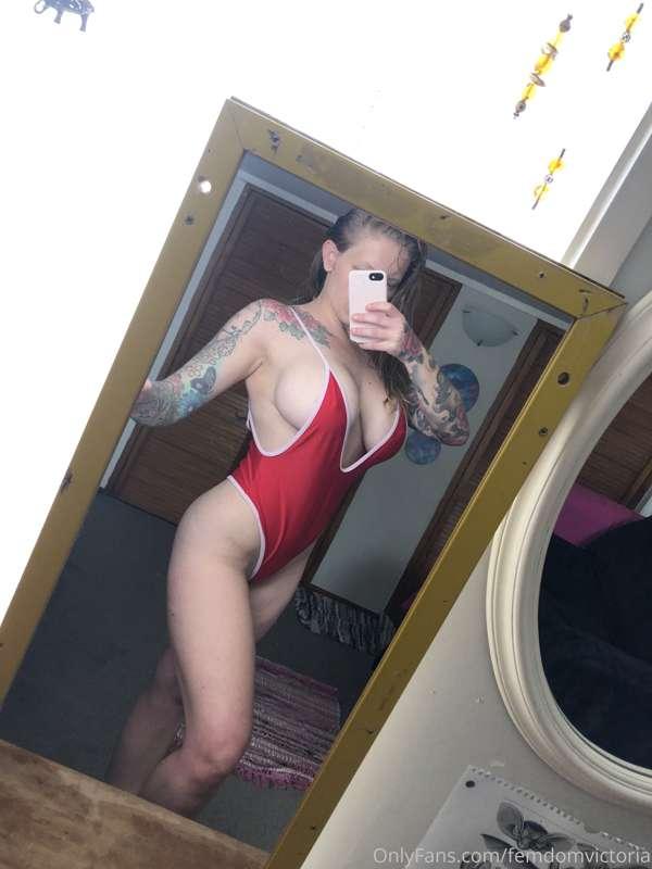 Little bit Baywatch 😚