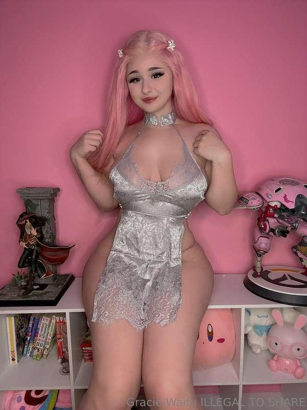 Do u like my dress? 😍