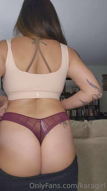 Tell me how much you've missed me...😏 better yet...shoe me 😘