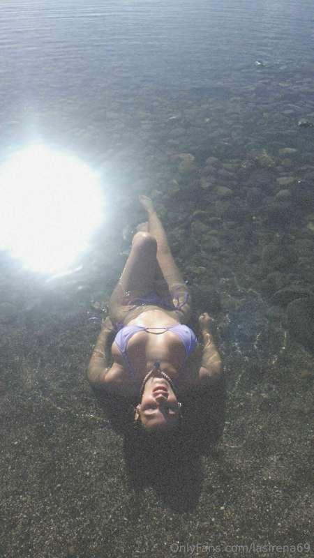 lasirena69 image #0