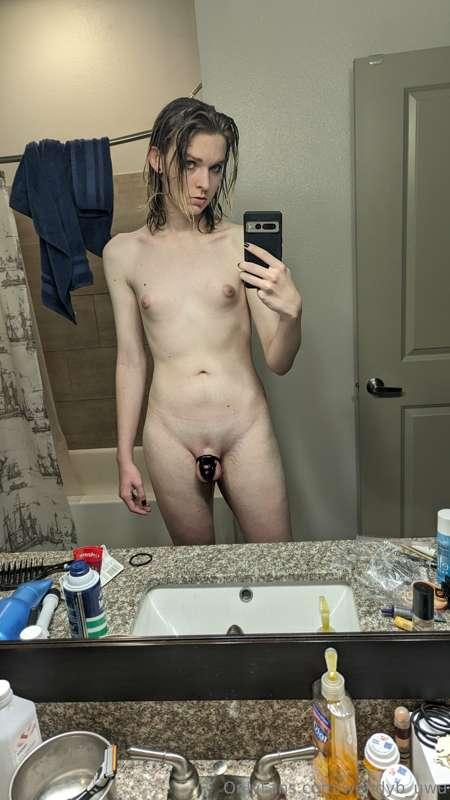 22, lazy post, forgot to take my makeup off before shower. C..
