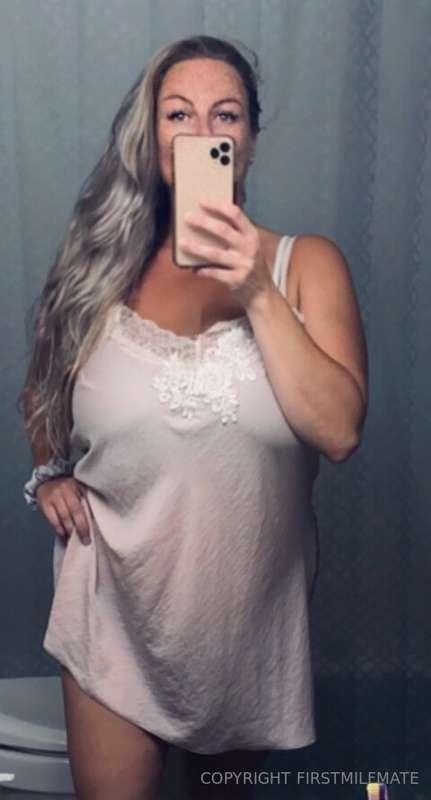 Happy Monday, how is everyone feeling today?? xoxo