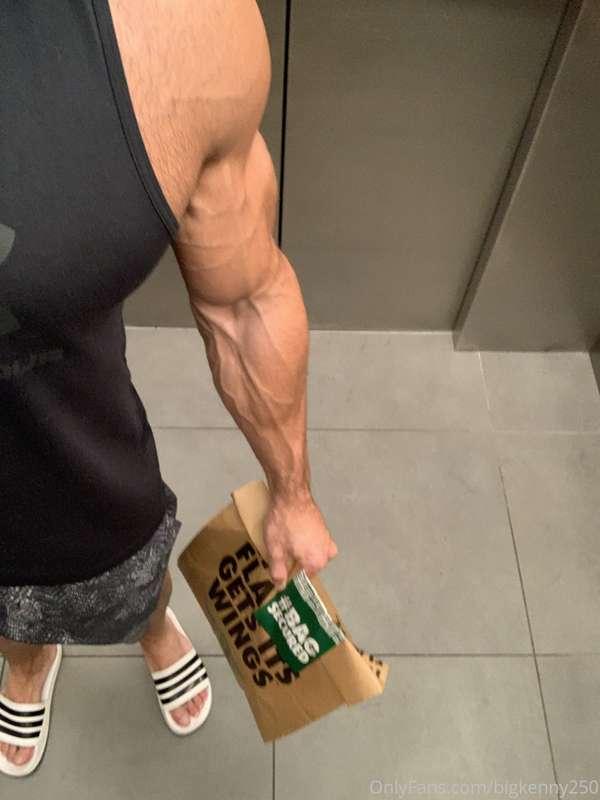 A bag of 30 wings has never looked so small.