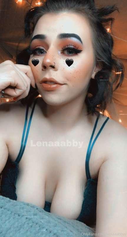 Good morning my loves!!💖  First 20 subs to send me $5 will g..