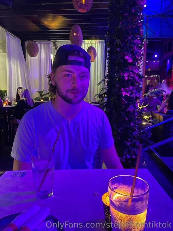 Miami Nightlife is a VIBE 🌴🍾🪩