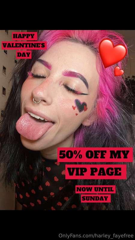 Hi lovelies!!! Happy Valentine’s Day 💕😍 50% off MY VIP PAGE ..