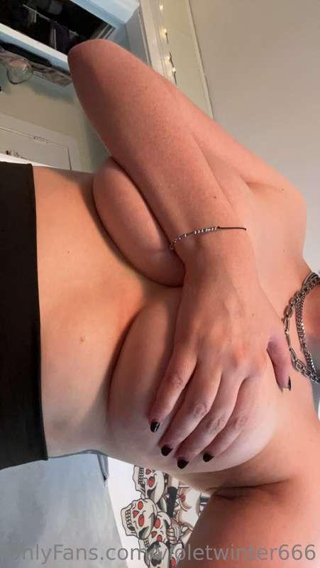 https://chaturbate.com/in/?tour=LQps&campaign=62g9Z&track=de..