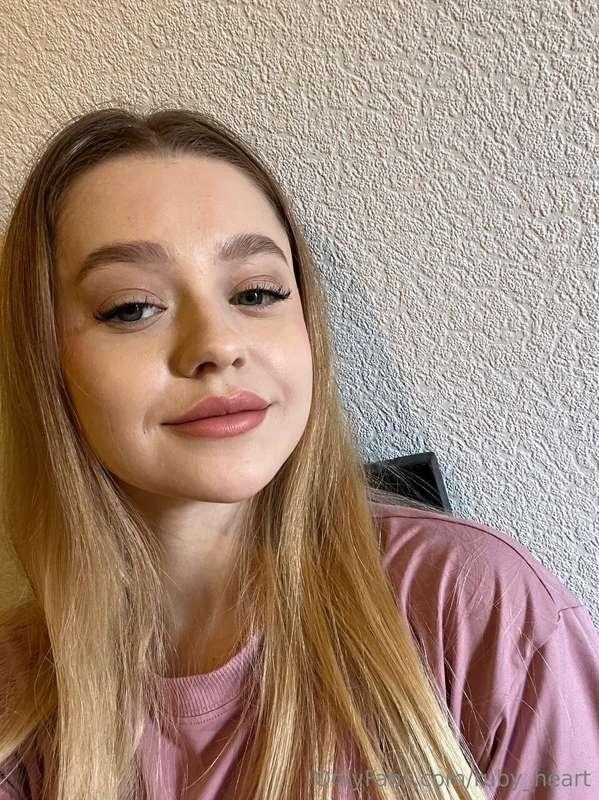 🚶‍♀️ 𝗦𝗶𝗹𝗹𝘆 𝗺𝗶𝗻𝗱 𝗺𝗼𝗺𝗲𝗻𝘁𝘀 𝗱𝘂𝗿𝗶𝗻𝗴 𝗮 𝗺𝗶𝗻𝗱𝗳𝘂𝗹 𝘄𝗮𝗹𝗸  I’m supposed ..