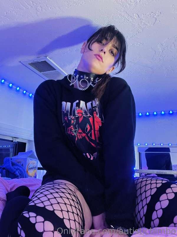I can be your anime girlfriend....